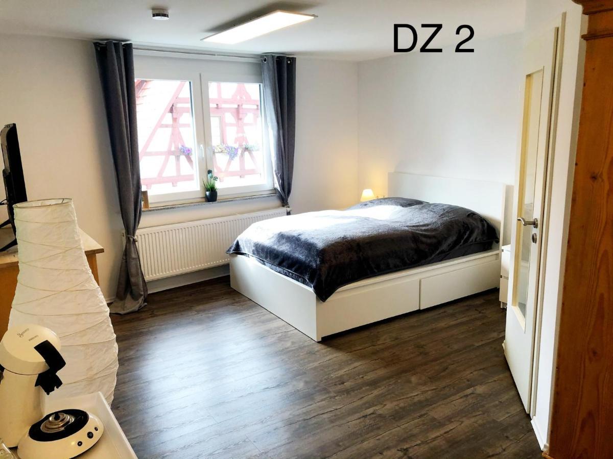 Lisas Gaestehaus Neckartenzlingen Exteriér fotografie