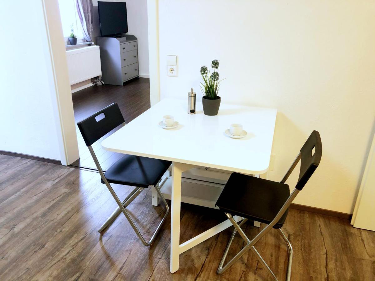 Lisas Gaestehaus Neckartenzlingen Exteriér fotografie
