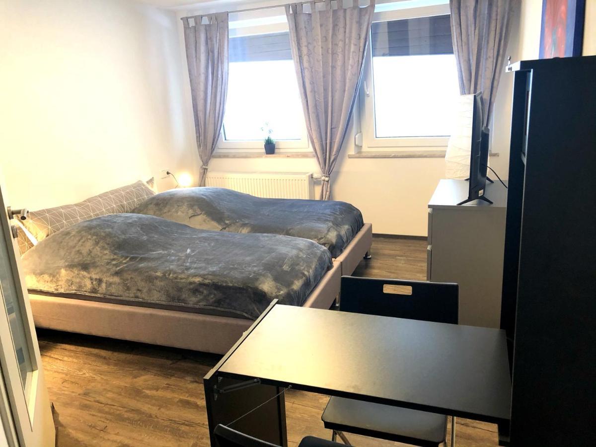 Lisas Gaestehaus Neckartenzlingen Exteriér fotografie