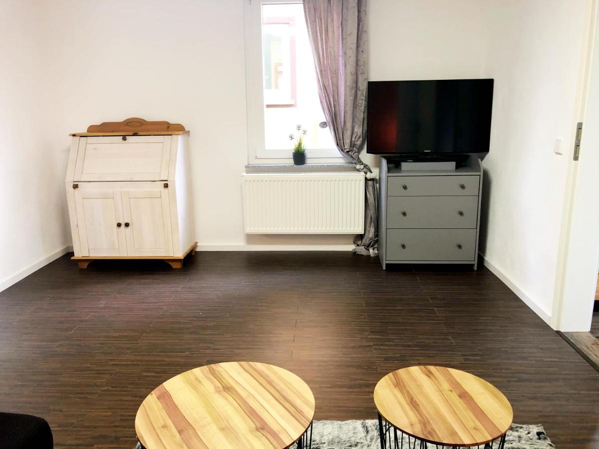 Lisas Gaestehaus Neckartenzlingen Exteriér fotografie