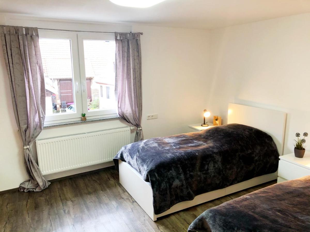 Lisas Gaestehaus Neckartenzlingen Exteriér fotografie